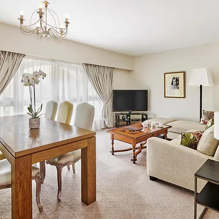 La De La Reserve Apartment