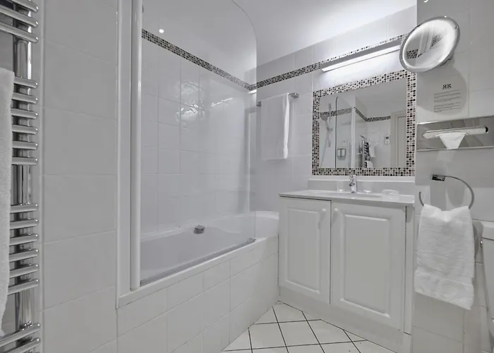 La De La Reserve Apartment